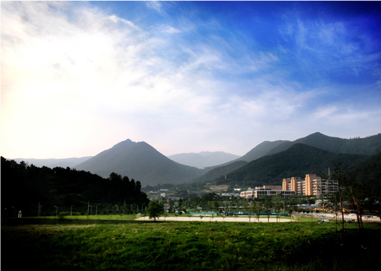 Resort-like hospi